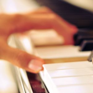 大学女厕正面撒尿免费
